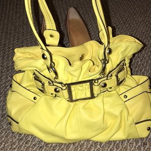 Wilsons Leather purse in sunny yellow